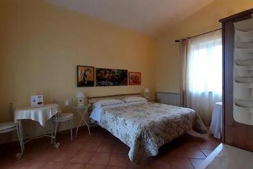 Fabiola B & B