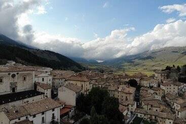 בית מלון כפרי Archi Del Sole & San Rocco