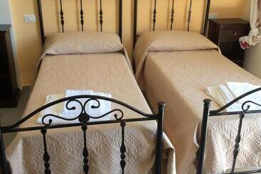 تختخواب و صبحانه Cala Arenella Near Spiaggia Foggia