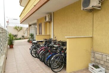 تختخواب و صبحانه Villa Felice