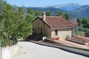 田舎風ホテル Agriturismo Oliveta