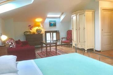تختخواب و صبحانه Casa Vacanze Il Cenito