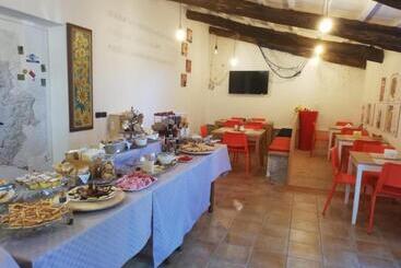 田舎風ホテル Azienda Agrituristica Le Betulle