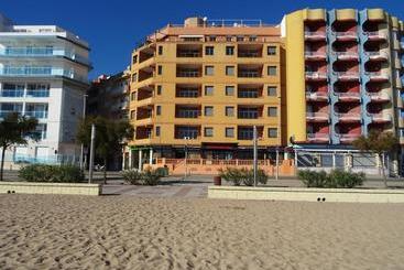 Apartamentos Elvira
