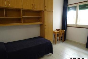 Apartamentos Elvira