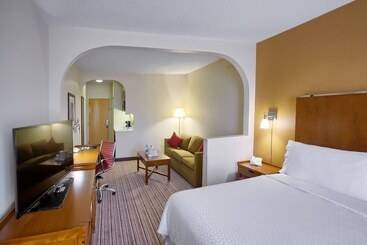 ホテル Four Points By Sheraton Charlotte/pineville