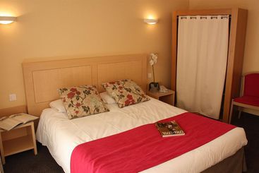 هتل Les Suites Massena