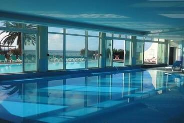 公寓式酒店  Paul Do Mar Sea View Hotel