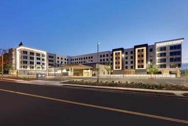هتل Hampton Inn By Hilton Irvine Spectrum/lake Forest