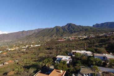 Los Guanches Bungalows