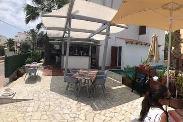 Apartamentos Sol Naixent
