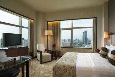 هتل Celebrity International Grand