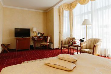 Grand Hotel Emerald