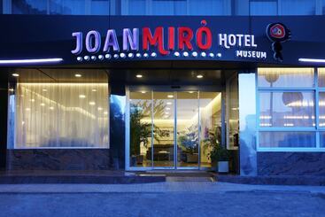 Отель Joan Miro Museum