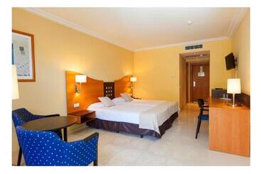 هتل LIVVO Costa Taurito & Aquapark