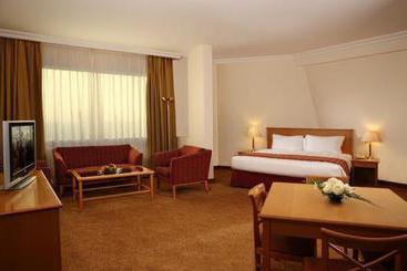 هتل Swissbel Sharjah