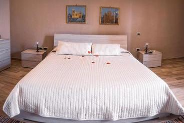 B&b A Casa Di Maybe