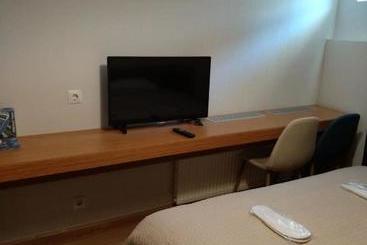 هتل David Apt On Bakuriani Orbi Palace