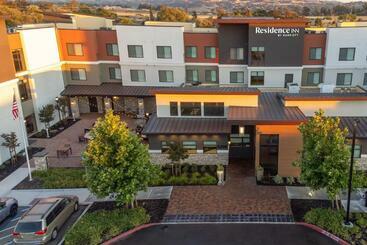 בית מלון כפרי Residence Inn Livermore
