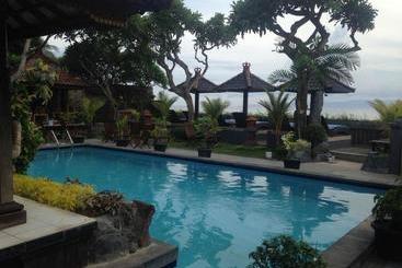 استراحتگاه Dewa Bharata Bungalows Candidasa