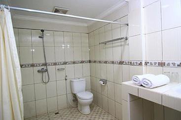 استراحتگاه Dewa Bharata Bungalows Candidasa