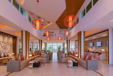 هتل Gran Muthu Rainbow - Adults Only
