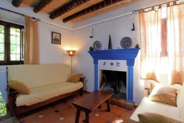 Lavish Cottage In Fuentes De Cesna With Pool