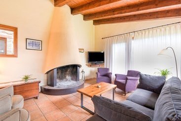 Rural Cottage In The Catalonian Prepyrenees