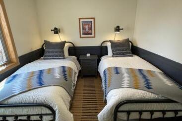 بيت ريفى Pinedale Cozy Cabins