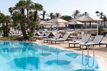 هتل AluaSoul Menorca (Adults Only +16)