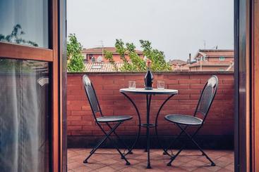 Travelershome Ciampino B&bs