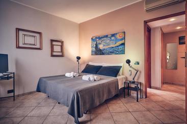 Travelershome Ciampino B&bs