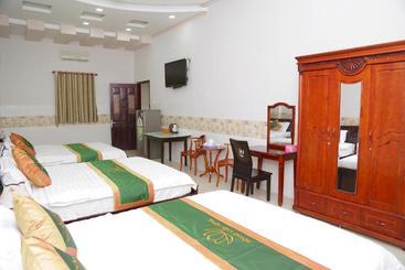 هتل Restaurant Hoang Uyen