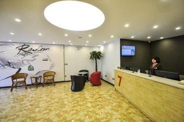 هتل 7days Premium Qinghuangdao Hebei Avenue Sidaoqiao Branch