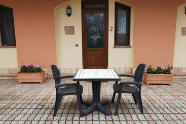 هتل Agriturismo Catena