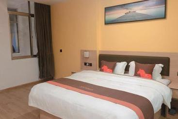 Jun Hotels Wanning Wancheng Town High Speed Rail Station