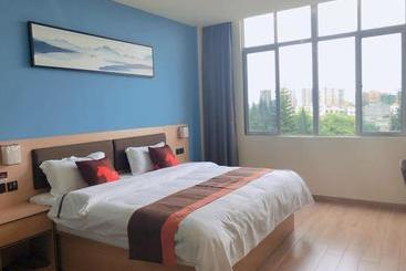 Jun Hotels Wanning Wancheng Town High Speed Rail Station