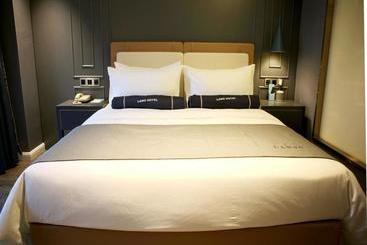 Lano Hotel Guizhou Zunyi High Speed âârailway Station Medi City