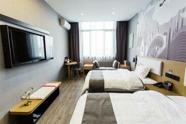 Thank Inn Chain Hotel Zhejiang Huzhou Deqing County Xinshi Town Huancheng West Road