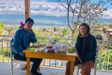 پانسیون Tearra Guesthouse