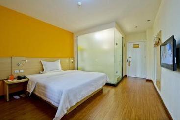 هتل 7days Inn Ji`nan Railway Station Jingyi Road 4th