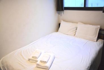 Economy Hotel Upashi