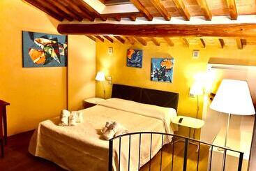 ペンション Bed & Breakfast Montepulciano