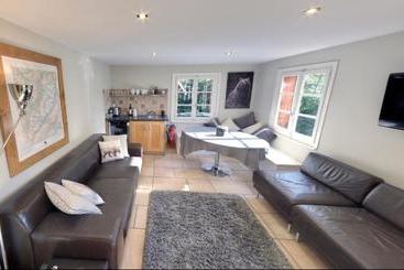 The Castle, 10 Bedroom Chalet, Chamonix Centre