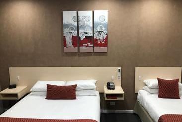 Adelaide Airport Motel