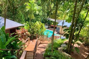 تختخواب و صبحانه Cairns Rainforest Retreat