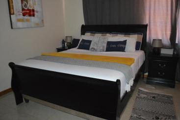 پانسیون Thobela Guest House