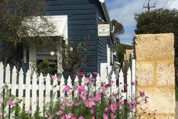 Rosemoore Bed & Breakfast