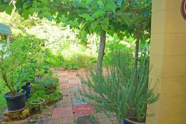 Shady Grove B&b