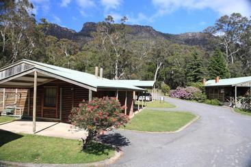 渡假胜地  Halls Gap Log Cabins